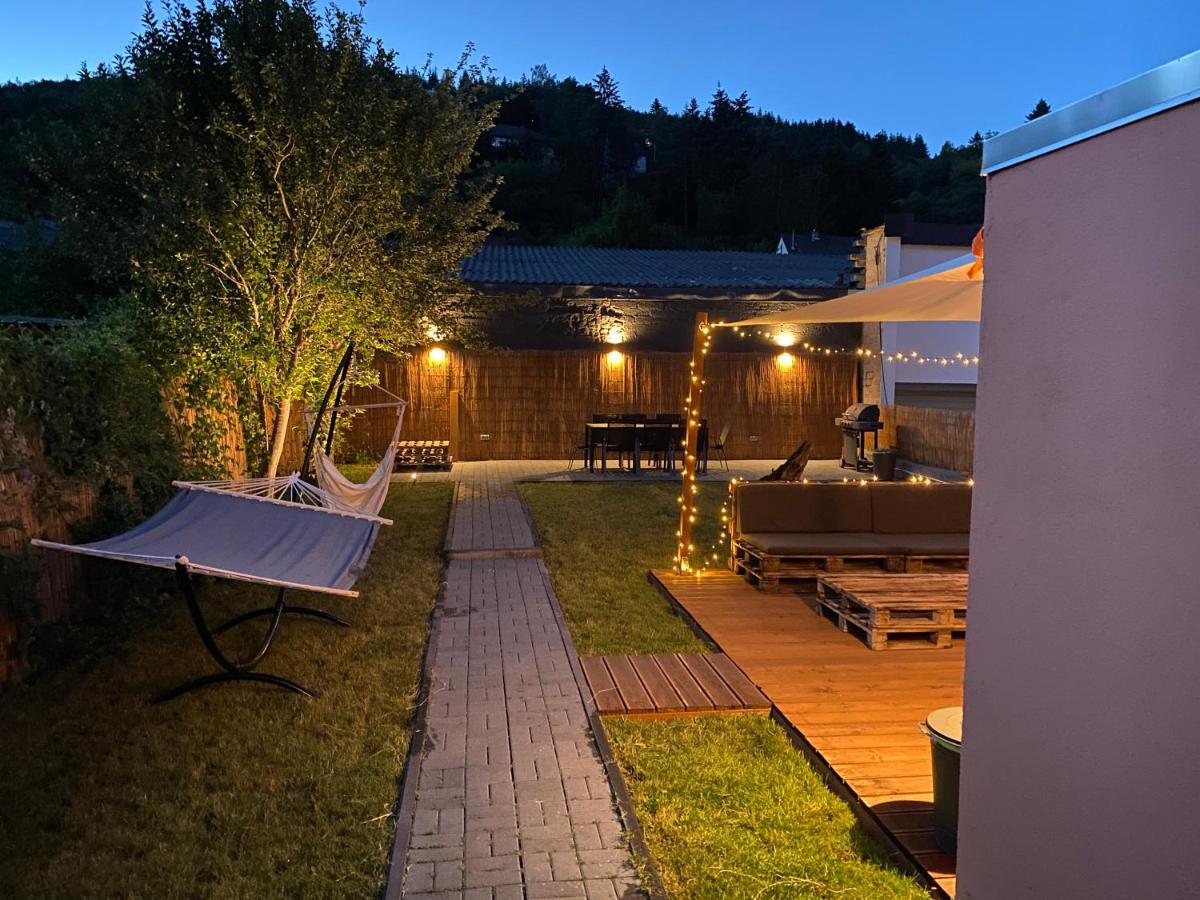 Nuerburgring Industrial Design House, Grosser Garten, Bbq Adenau Ngoại thất bức ảnh